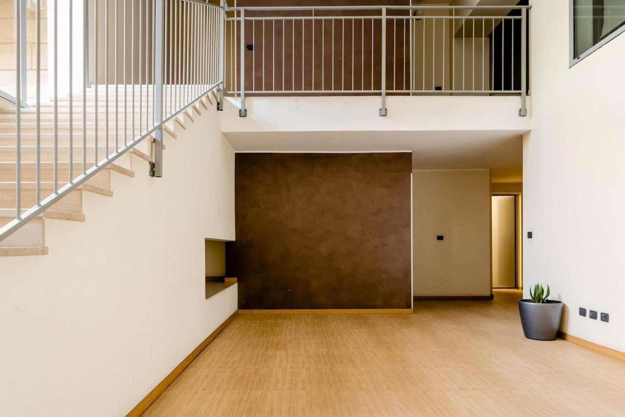Central Studio Apartment - 24H Self Checkin Milan Luaran gambar
